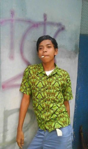 Cinta itu bisa nyeningin bgtt,, tp juga bisa sangat nyakitin..!!! ( realita cinta dan rock'n'roll)