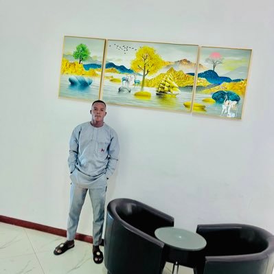 @computer science /@ FC Barcelona/ @ music promoter