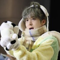 YiYu (@yun__hooo) 's Twitter Profile