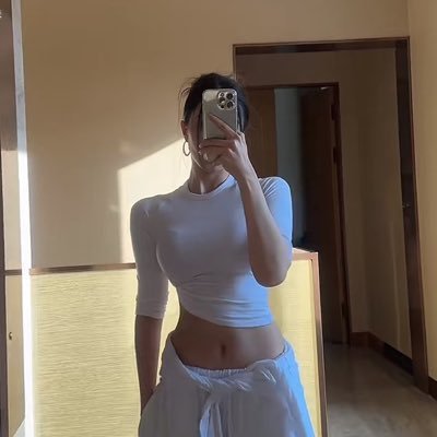 NinaNaniXD's profile picture. CL16 #GoBirds🦅 | Ready to watch Charles Leclerc retire another world champion in a red shitbox 🥰