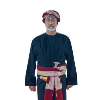 الانتماء العميق والفخر بالتاريخ العريق لعمان. هو رمز للأمل والتجدد، يعكس قوة الوطن وروحه النابضة بالحياة، والإصرار على بناء مستقبل زاهر ومليء بالإنجازات.