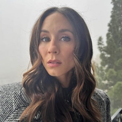 #TROIAN: ‘you deserve a lot of love and support and i’m sending my love and support to you’ ♡