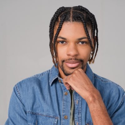 artist • creator • storyteller • writer | He/Him | @drehillart | lover boy 🤎