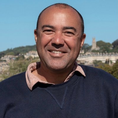 mzhphotography's profile picture. Mindful photographer capturing the beauty of the sea and sky and exploring creativity through waves, clouds, and moments of stillness.