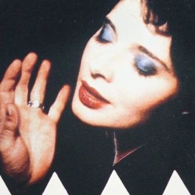 jadedmira's profile picture. اعشق التذمر