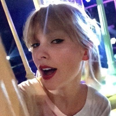freenowines's profile picture. swiftie 🫶🏻 gracie stan 💛