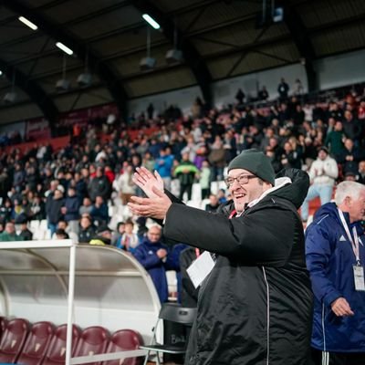 Del Alba hasta la muerte!
Miembro del cuerpo técnico del fundación Albacete Genuine ⚽️⚽️
Director de @pasionyvalores 🎤🎤