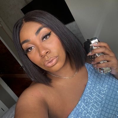 . ✨ ♐️✈️👑
