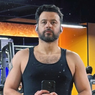 JuanGonzal76881's profile picture. 