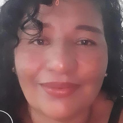 PerissFe's profile picture. Pets são  Vida 🦮🐈🐎 
Patriota e da Direita
Meus valores nunca mudarão
Deus, Família e a Pátria e Liberdade 🇧🇷
🇧🇷👊 É Urgente ter Paciência