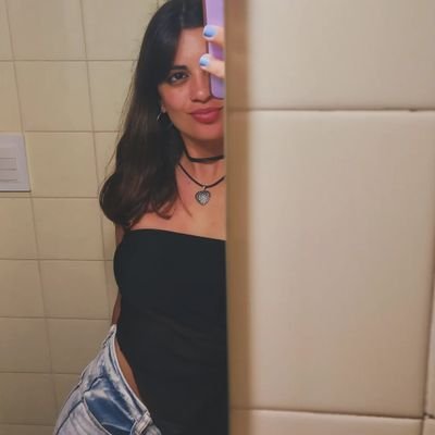 Racing — Estudiante de Lic. en Comunicación Social, UBA 🦋🖤