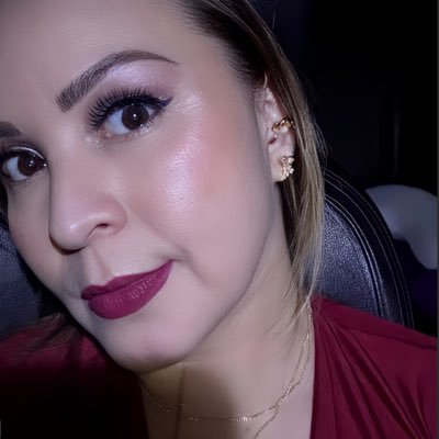 Amante del buen vino,🍷 la buena música, 🎵la naturaleza y los perritos 🐶