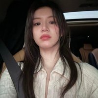 na (@cloudbzread) 's Twitter Profile
