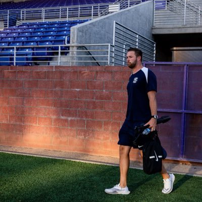 Creighton Men’s Soccer Asst. Gretna Elite Academy DOC. USSF Instructor. Southampton FC Supporter. Views are all my own.