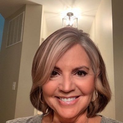 Barb0242's profile picture. Former NY’er and  fan of NY sports Giants Rangers Knicks Yankees. Dog mama America first-MAGA ✝️