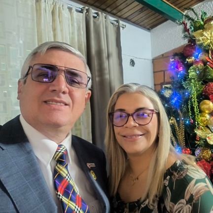 Director Ejecutivo de la Fundacion Divino Niño