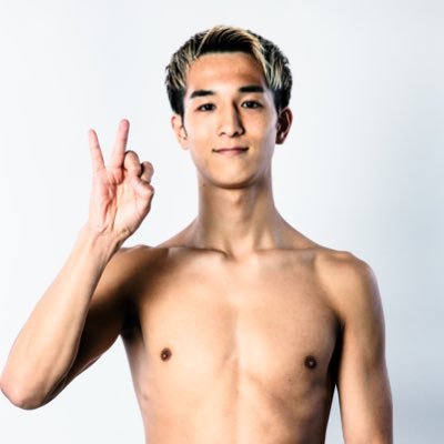 RyutoShiokawa's profile picture. ✯2002/5/4(23) ✯TOP STAR GYM #新宿 #格闘技 #空手 #キックボクシング #RISE