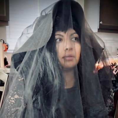 LisaLermaWeber's profile picture. Who am I and what am I doing