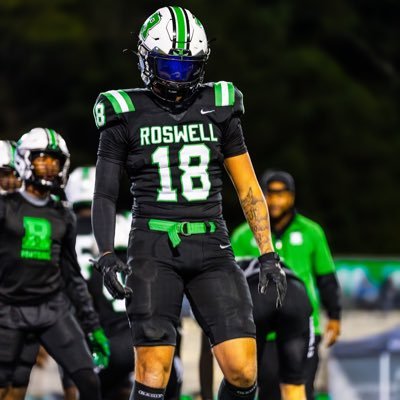 roswell high school📍 class of 2026 OLB/DE 6’2 205 LL5🕊️/ NCAA ID# 2412481451 https://t.co/rXziwTAcof 🇺🇸🇦🇲 elijahistanboulian30@gmail.com#6786772008