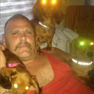 I'm a 20-year jewelry and antiques collectible online dealer I have unique collectible pieces gemstones and minerals