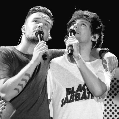 annalupsz's profile picture. 𝚒𝚝'𝚜 𝚊 𝚜𝚘𝚕𝚘 𝚜𝚘𝚗𝚐 𝚊𝚗𝚍 𝚒𝚝'𝚜 𝚘𝚗𝚕𝚢 𝚏𝚘𝚛 𝚝𝚑𝚎 𝚋𝚛𝚊𝚟𝚎
(𝚊/𝚎𝚕𝚊/-𝚊) ͏ ͏ ͏ ͏

Eng civil - UFU ͏