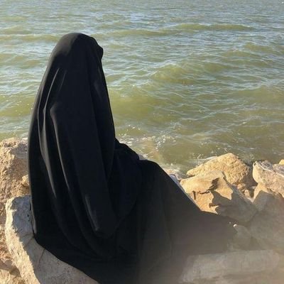 تاخدا هست در این دهر کسی تنها نیست🍀
منتظر ظهور منجی بشریت🤲
مادر، معلم و متعلّم🌱
سپاس از کسی که به من حرفی بیاموزد🙏