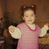 Ceren (@heyitsceren) Twitter profile photo