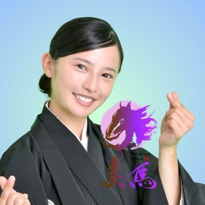 落語家 鈴々舎美馬(れいれいしゃみーま)と申します。鈴々舎馬風門下♞ 出囃子はJUDY AND MARYの「そばかす」です🫶🏻いつか大好きなYUKIさんに会いたい✩ 公式ホームページ➷ https://t.co/paFg6GqHBfお仕事のご依頼はこちらまで➷contactmima0048@gmail.com
