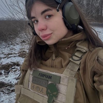 Just a single mom fighting for peace☮️🇺🇦🕊️”#UkraineVolunteer