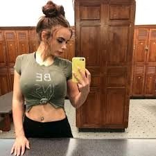 ALaura21084's profile picture. 