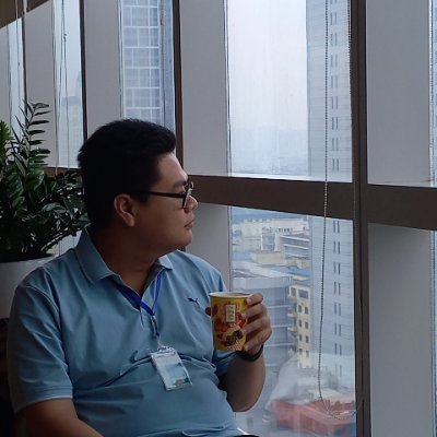 autruonggiang's profile picture. ホーチミン市情報通信大学情報技術科学学部の卒業生でございます。