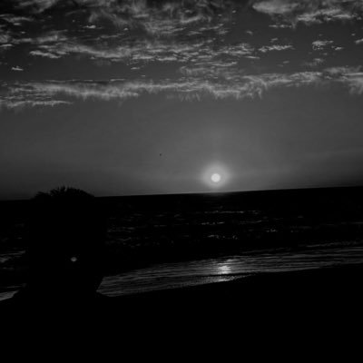 24 Navajo dude Loves video games, movies, series, videos, music, audiobooks, podcasts, and scary stories
