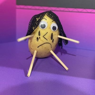 devilniced's profile picture. Absurdo, friki, diabetico, scooby Kuki, andaluz sin acento. Youtuber/Gamer a tiempo parcial en #VIDEOJUEGOSLOPEOR

He/Him/Él/Ellos

Xbox: Devilniced