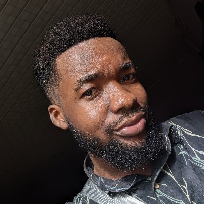 Ghanaian🇬🇭
A man on a journey trying to write His story. Los Blancos🤍💪