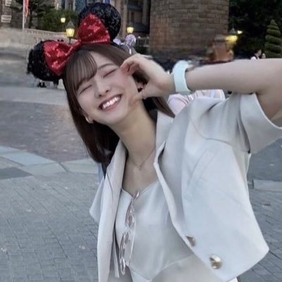 乃木坂46ファンWelcomeです 趣味→ライブ参戦・駅伝観戦・陸上競技・夜景を見ること・お酒を飲むこと🍷🍾スイーツ巡り🍭が好きです 神推し→菅原咲月・中西アルノ 推し→池田瑛紗 / 小川彩 / 一ノ瀬美空 / 井上和 / 川﨑桜 / 川端晃菜 🪩--🪩 好きな食べ物はスイーツ🍰 同担もWelcomeです