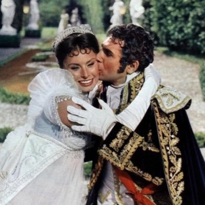 Certains regrettent de ne pas tourner sept fois leur langue avant de parler, moi je me targue de toujours dire tout ce que j'ai sur le cœur. Je suis sans-gêne