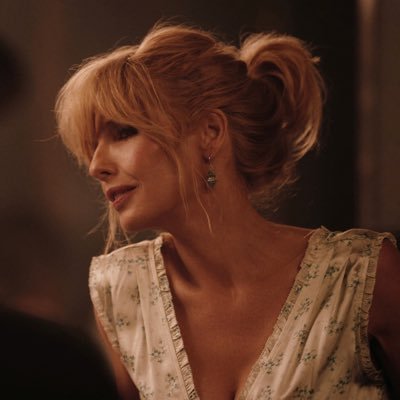 maddclaire19's profile picture. the one i was dancing with in New York