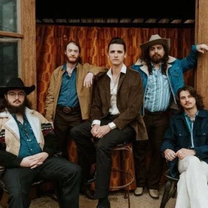 theredclaystray's profile picture. Private account, trying to reach out to all my fans.