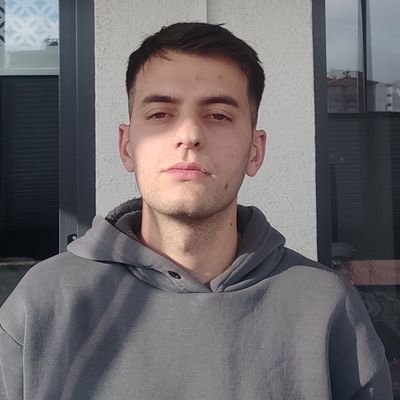 keyifbezevengi's profile picture. 1 9 🌿 7 F E N E R
Tarafsız Spor Yorumcusu, Duayen Gazeteci. Avukat  @fotomac