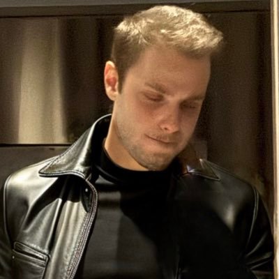 onrklc8's profile picture. Game dev