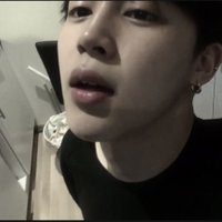 bea⁷ vmin's gf (@kthp0esies) 's Twitter Profile