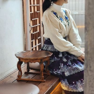 hanbok_nyang's profile picture. 