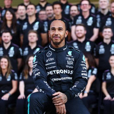 peugoat9x8's profile picture. 