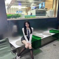 Henrietta Burlison (@uv8j47vb88eko0) 's Twitter Profile
