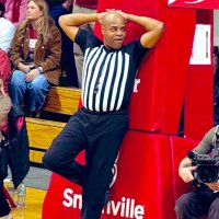 Jeffrey Anderson Fan Account (@highkneesref) 's Twitter Profile