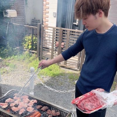 po_3__3's profile picture. ...