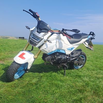 ASansfors's profile picture. I like farming and motorbikes