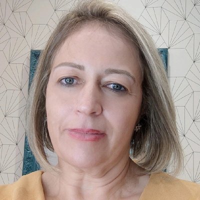 AnaGonela58's profile picture. Sou uma pessoa interessada em assuntos politicos e economia global.