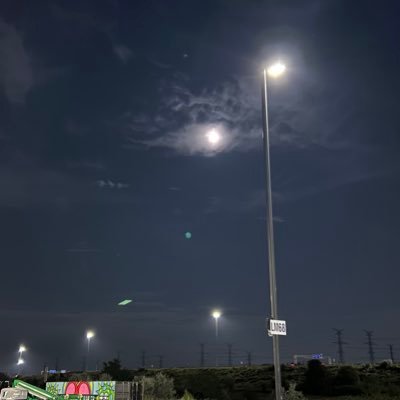 cps98211522's profile picture. 认真学习🇨🇦