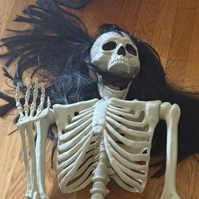 Lindseeds's profile picture. hello kitty stan, yosh stan